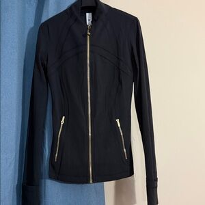 Lululemon Size 2 Define Jacket Nulu Black Size:6 NWT
